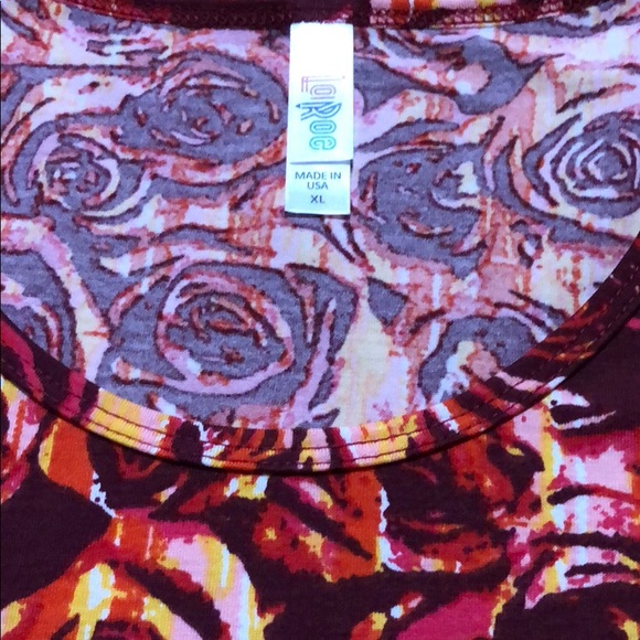 Perfect tee - Picture 2 of 2